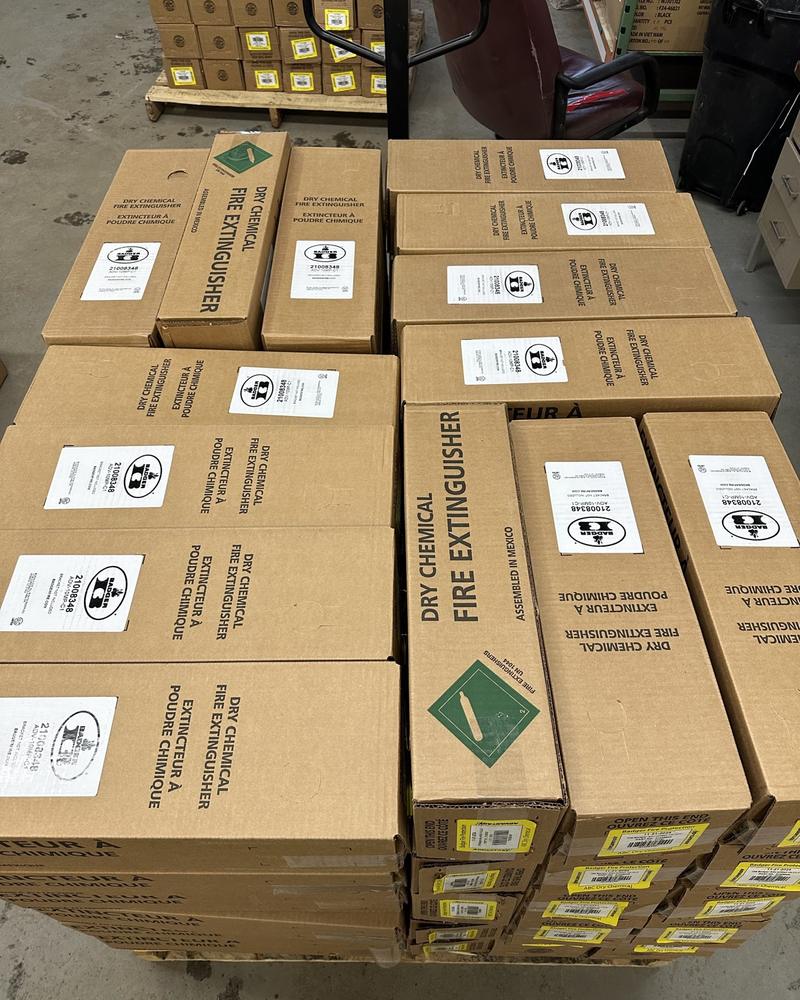 Dangerous goods labelled and papered before dispatch
